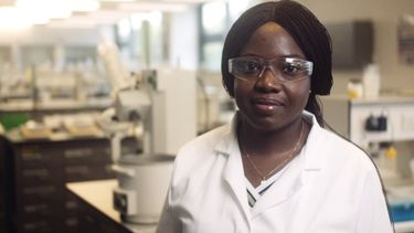 Health science student in the college lab